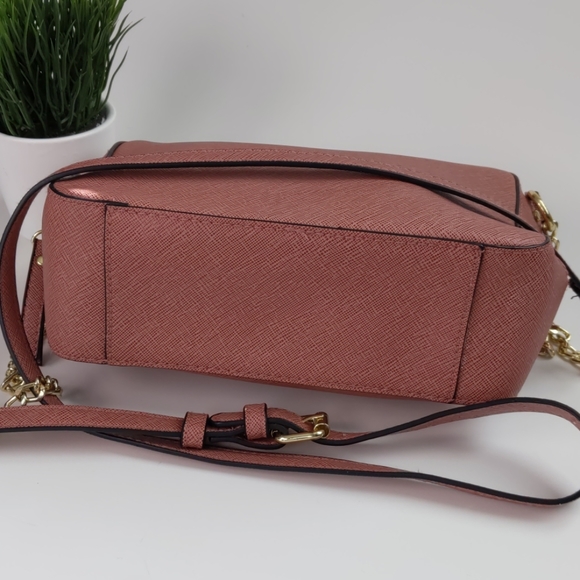 🔴SOLD🔴AND NEW DAY Crossbody bag - Picture 2 of 8